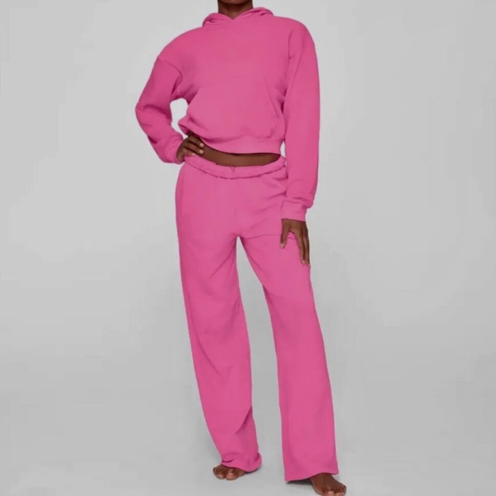 SKIMS SUGAR PINK * RARE* SET